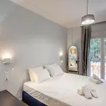 Karolou Ntil- Ground Floor Suite